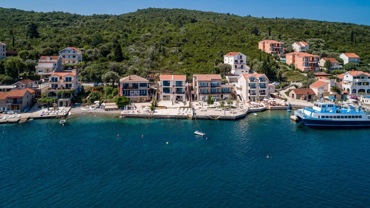 Apartmani Mia Tivat Exterior foto